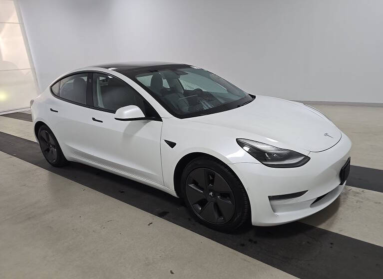tesla model 3 2021 5YJ3E1EB4MF988387 image tesla model 3 2021 5YJ3E1EB4MF988387 image